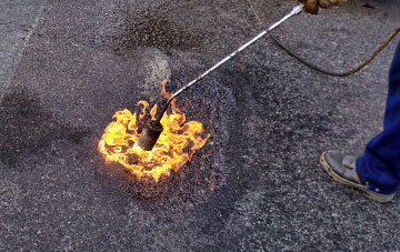 Whinmoor flat roofing repairs